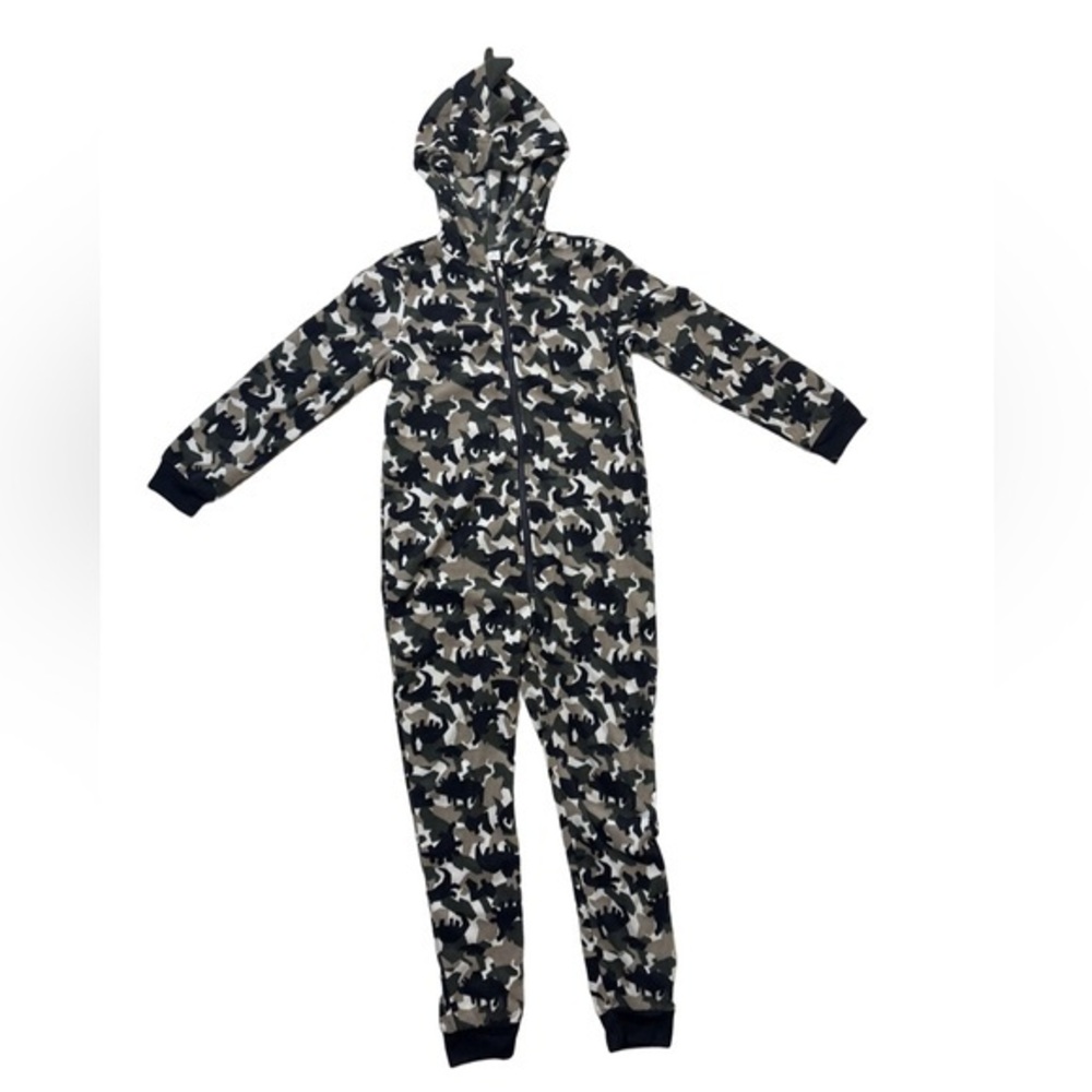 ⭐️ NWT- PL Sleep- Kids Camouflage One Piece- size 14